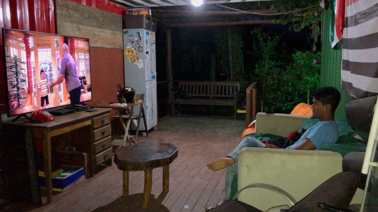 Dom Eco Hostel Containers Сао Себастиао Екстериор снимка