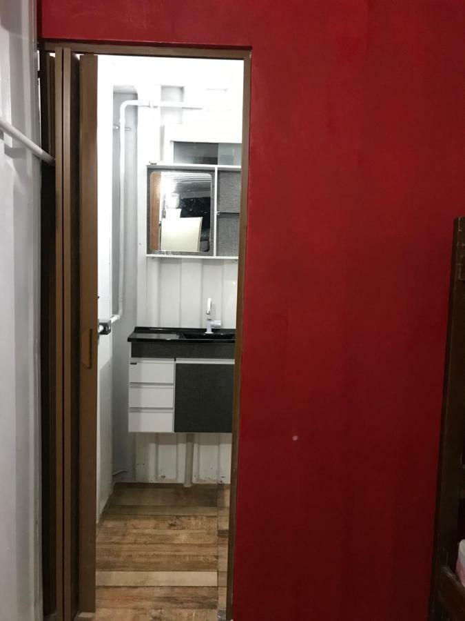 Dom Eco Hostel Containers Сао Себастиао Екстериор снимка